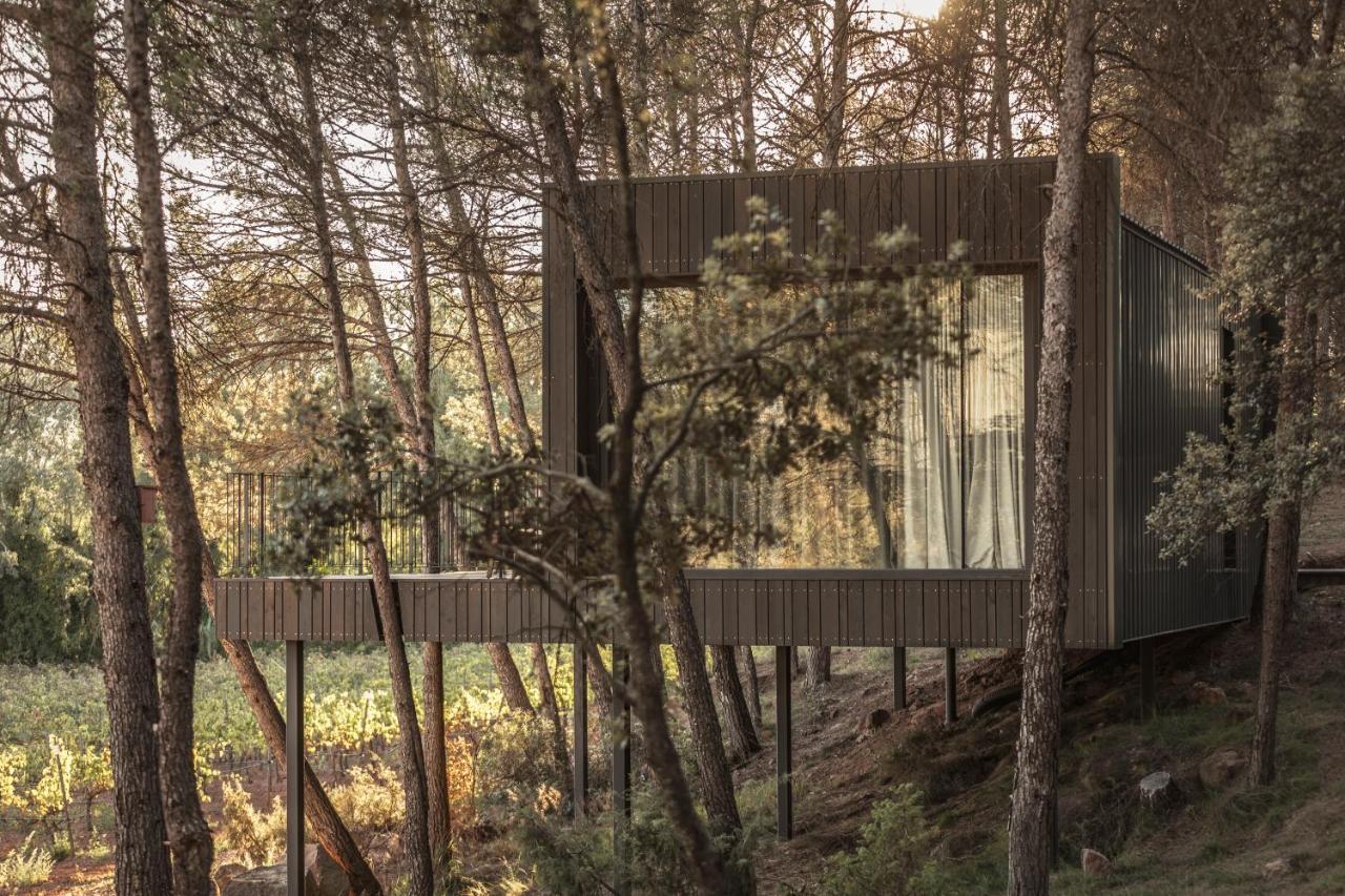 Les Cabanes De L'Oller Del Mas Manresa Buitenkant foto
