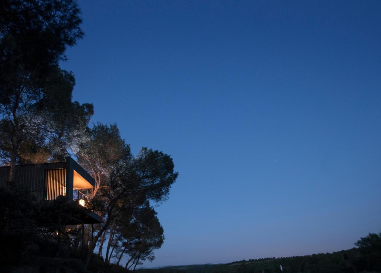 Les Cabanes De L'Oller Del Mas Manresa Buitenkant foto