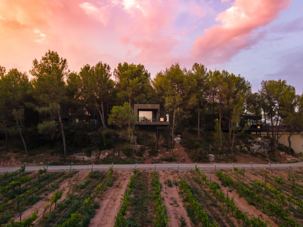 Les Cabanes De L'Oller Del Mas Manresa Buitenkant foto